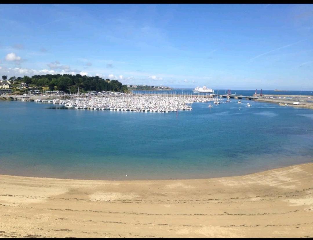 Nid De Corsaire, Vue Mer & Acces Plage Сен Мало Екстериор снимка